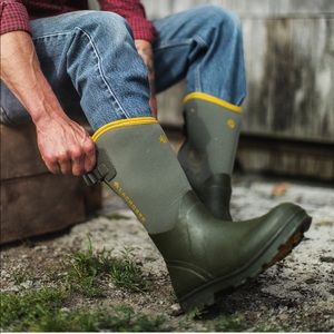 Men’s LaCrosse Air-Circ boots in OD Green